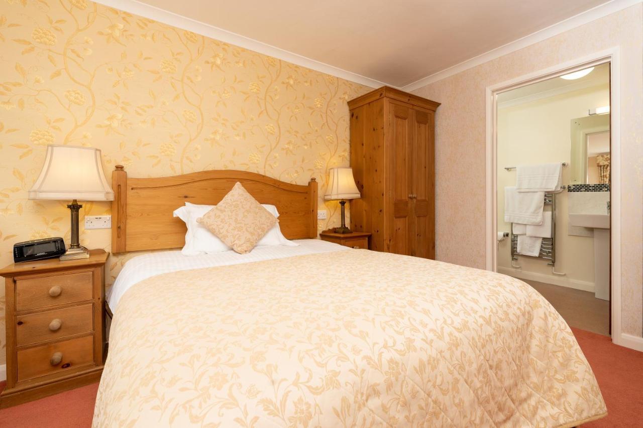 פיינטון Summerhill Hotel מראה חיצוני תמונה