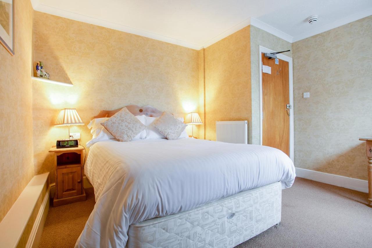 פיינטון Summerhill Hotel מראה חיצוני תמונה