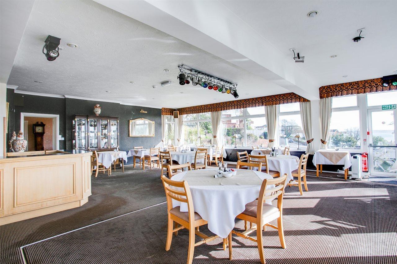 פיינטון Summerhill Hotel מראה חיצוני תמונה